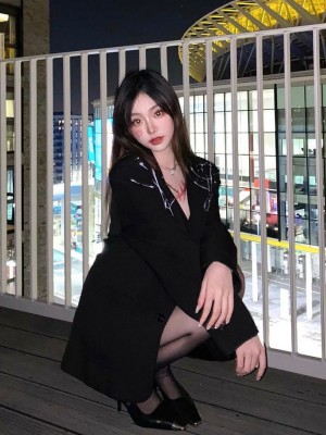 微博hs6_006WU84Wly1h0r5ai6n28j30l30pbdn3