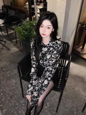 微博hs6_006WU84Wly1h0r4uojku8j30u011in6c