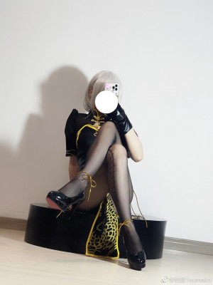 微博hs6_0065mTHoly1h21y91j097j30u0140jv4