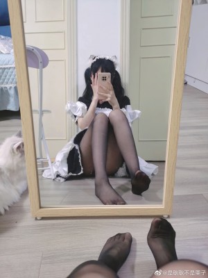 微博hs6_005yxpI8gy1h21eccg7sbj316o1kwtpy