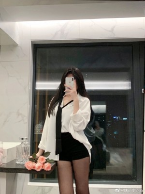 微博hs6_006Dm2scly1gyot395mwij30zk1axdks