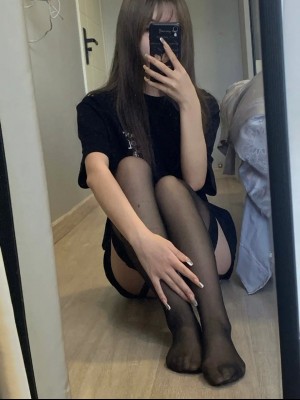 微博hs6_006MlUtvly1gvdw1dr79sj60qo0zldyg02