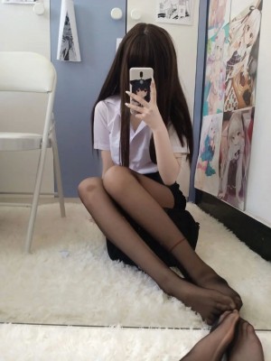 微博hs6_006MlUtvly1gvdth39b9zj60qo0zkh3j02