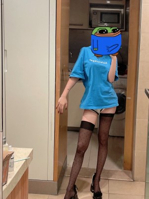 微博hs6_9bb695f4gy1h2am3i6zmhj21151ng4if