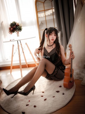 微博hs6_006187zHly1h2beeq1ygdj33gg56onpe