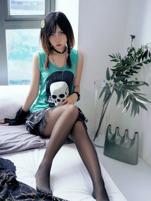 微博hs6_006FDX8ngy1h2dvdqhfzcj31q82lc1ky