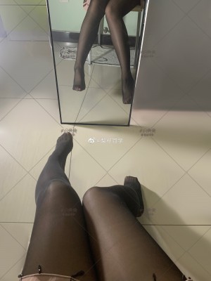 微博hs6_006O0gXRly1h2epiqhjunj322933d7wh