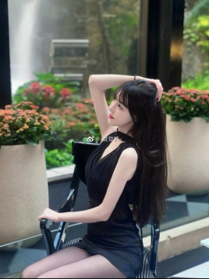 微博hs6_006c5N2Zgy1h2e59e970yj32c0340hdt