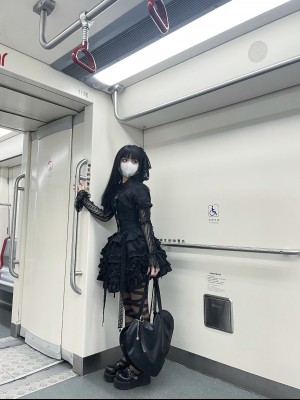 微博hs6_8f5118f4gy1h2g9p30vvhj22c0340hdv