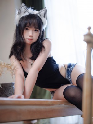 微博hs6_d450c09fgy1h2iikbtr78j223w35sb2a