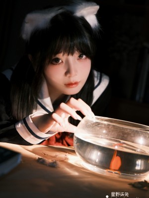 [星野柒兔] 放学后抓鱼的女孩_041