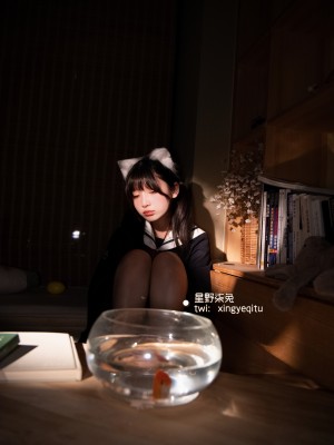 [星野柒兔] 放学后抓鱼的女孩_047