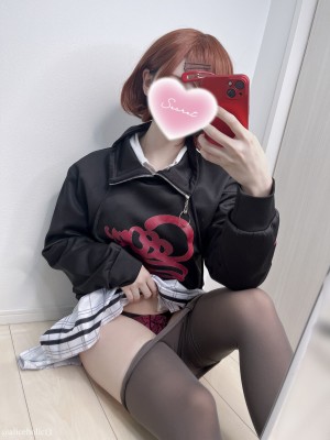 制服パーカータイツフェチ裏垢風写真＆破れタイツでずらし挿入バイブオナ3回イキミニ動画セット_32