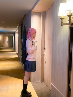 Arty Huang (Arty亚缇) cosplay Bocchi - Bocchi The Rock_Arty Huang (Arty亚缇) cosplay Bocchi - Bocchi The Rock (40)