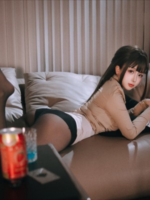 微博cos_008EYTzygy1huor6a99puj318z0u0dmp