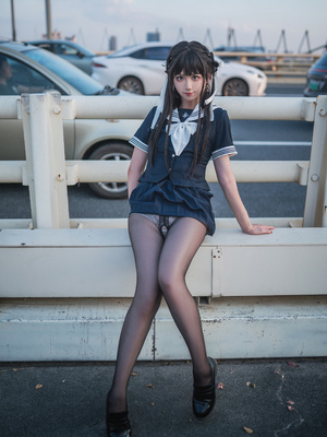 微博cos_0072HtV0gy1hva4keggobj321o32gnpf