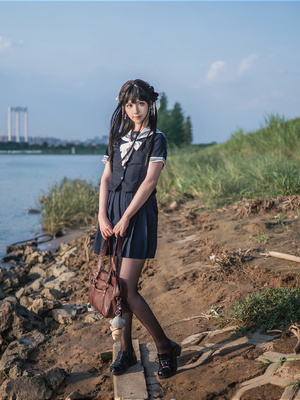 微博cos_0072HtV0gy1hva4jmuzybj332g1q47wk