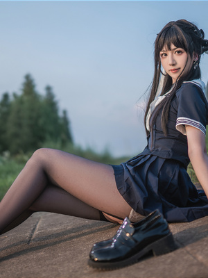 微博cos_0072HtV0gy1hva4k3g9y0j332g1q4qv6