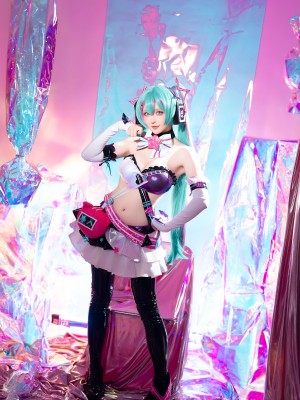 星之迟迟 - Miku初音未来 喵斯快跑_02