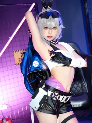 PoppaChan - SilverWolf_006