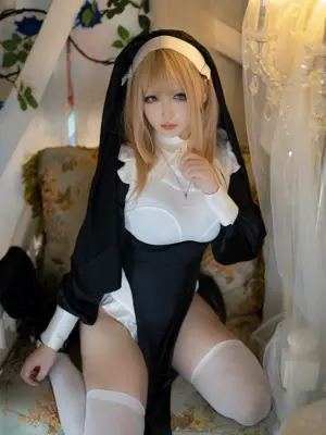 [樱梨梨] 修女 Nun_14