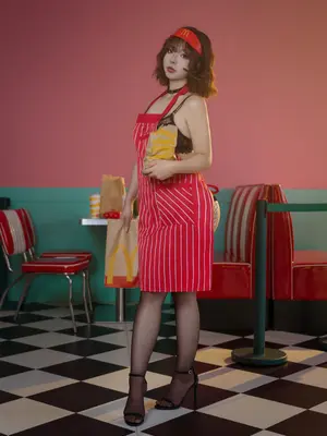 yuuhui玉汇 NO.35 麦当劳的女服务员_002