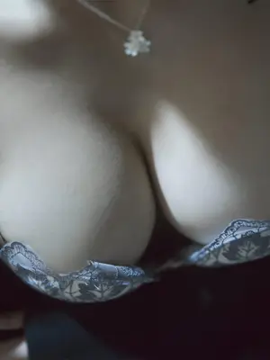 yuuhui玉汇 暗巷_030