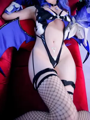 Sally Dorasnow - Devil Ganyu_16