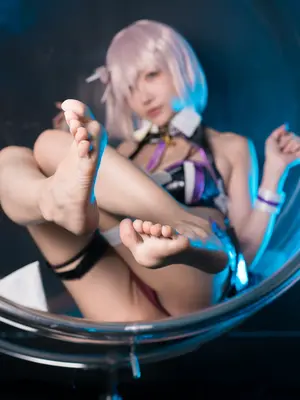 楊衣 Yangyi FOOT TIER 202310_34