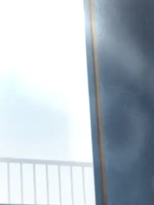 [ハスラーズ] 四畳半の狭い部屋で夫婦生活している母子_002