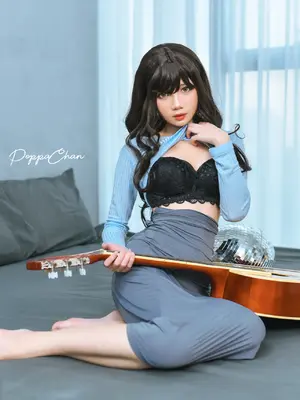 PoppaChan -  Hitomio Guitar Girl_02