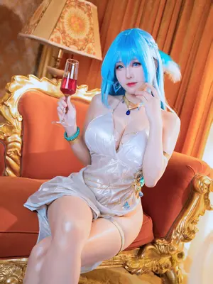 miko酱ww - NIKKE：胜利女神 海伦礼服_04