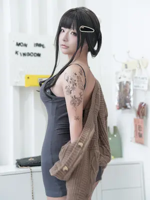 yuuhui玉汇 - NIKKE 杀手妻子_079