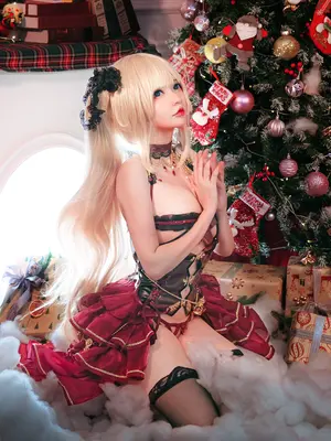 Potato Godzilla - Marie Rose Xmas_16
