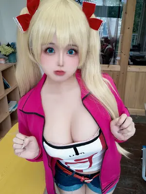 日奈娇 - 秋月爱莉_180_180