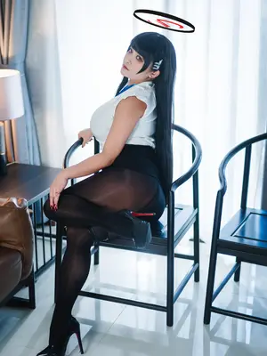 洛璃LoLiSAMA - 蔚蓝档案 莉音OL_08