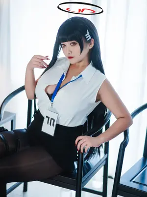 洛璃LoLiSAMA - 蔚蓝档案 莉音OL_04