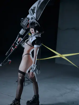 ZinieQ - Ellen Joe_04