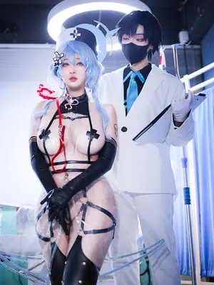 [小容仔咕咕咕w] 天雨亚子（蔚蓝档案）_30