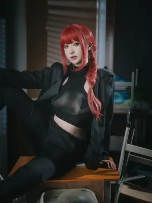 小容仔咕咕咕w - 链锯人 玛奇玛[45P-371M]_11