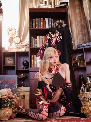 微博fgo_006187zHly1h00hircr2pj32hy3qx4qr
