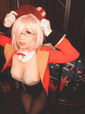 微博fgo_005Oq0sQly1h0k428qw8uj31tm17rqms