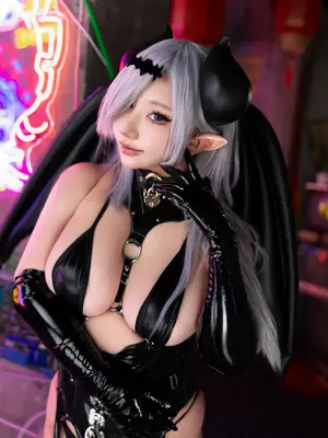 [Shooting Star's (Saku)] - High Low Angle_033