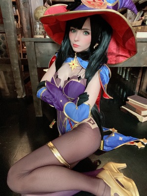 Peachmilky Mona_036_Photo_02_01_2021_15_22_31