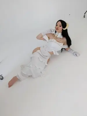 Lada Lyumos - Albedo_55