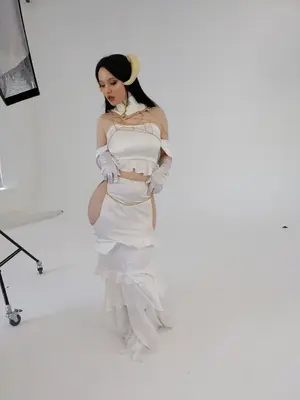 Lada Lyumos - Albedo_53