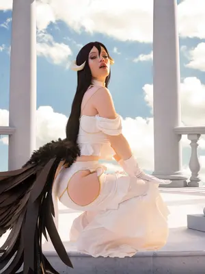 Lada Lyumos - Albedo_27