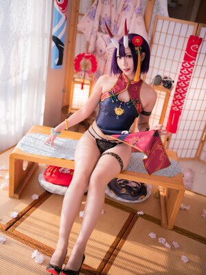 Money冷冷 NO.023 酒吞高腰旗袍_15 - cosergirl.com_結果