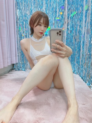 逢坂爱-Fantia Megumi Secret Base_MSBVol.28.p9