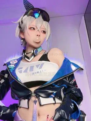 小瑶幺幺 - 自拍版银狼_26